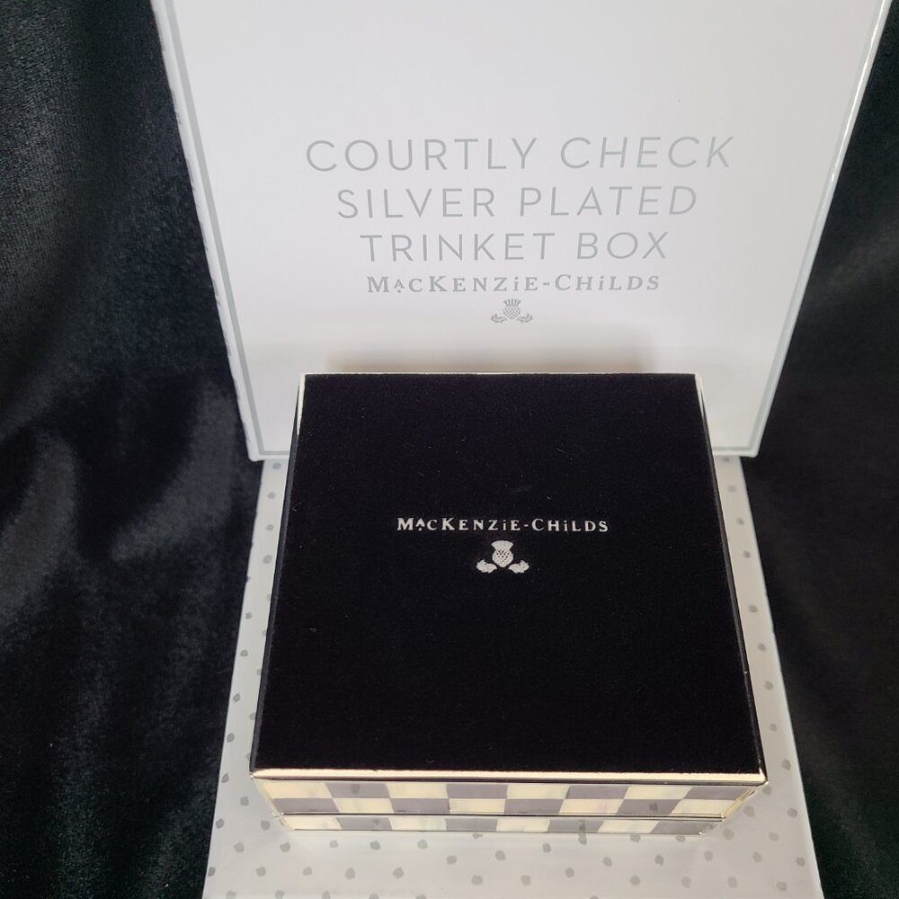 Mackenzie-Childs Courtly Check Silver Plated Trinket Box - NEW IN BOX! - Picture 4 of 13
